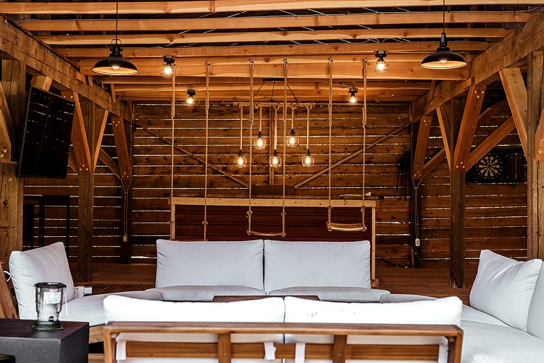 Cabins (Canada, Columbia-Shuswap, British Columbia)