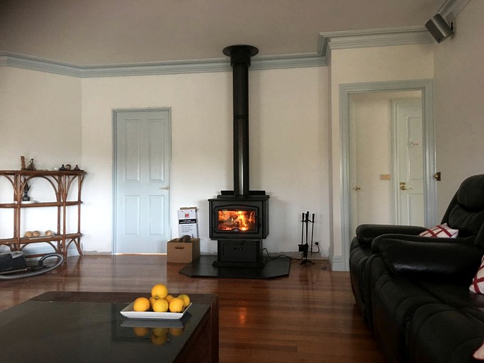 Vacation Rentals (Melbourne, Victoria, Australia)
