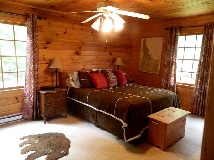 Cabins (Butler, Tennessee, United States)