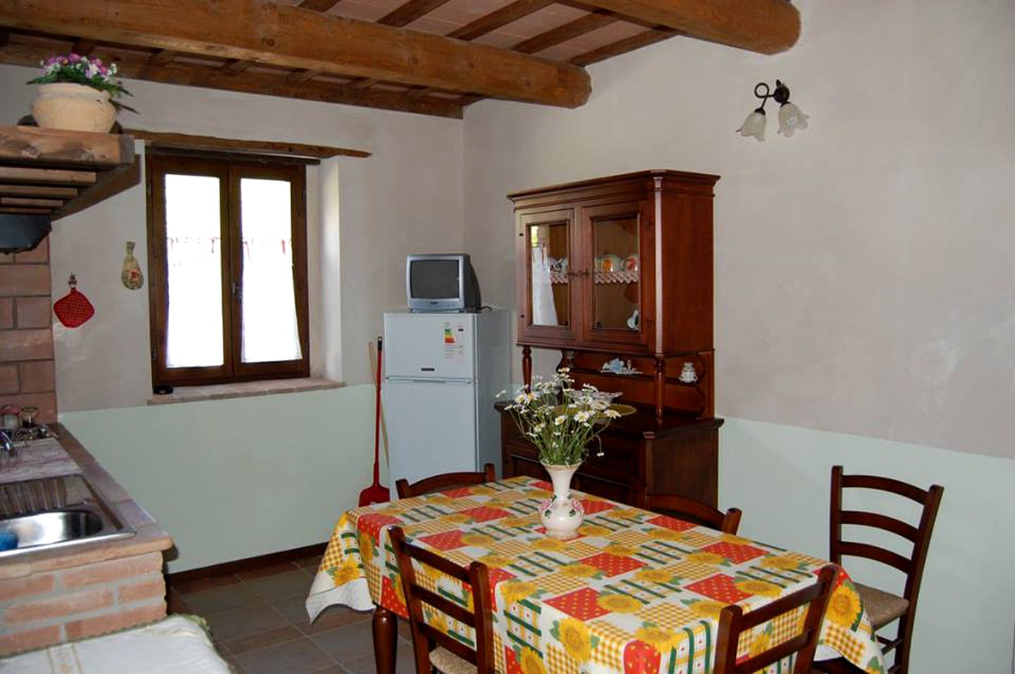 Nature Lodges (Macerata, Marche, Italy)