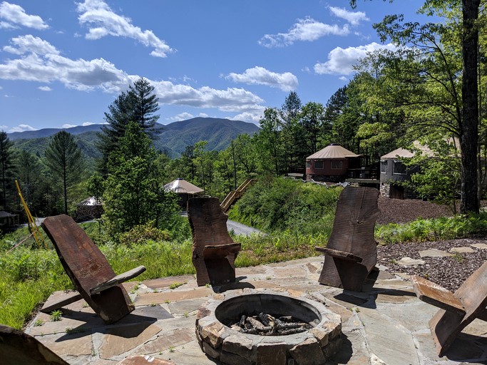 Yurts (United States of America, Bryson City, North Carolina)