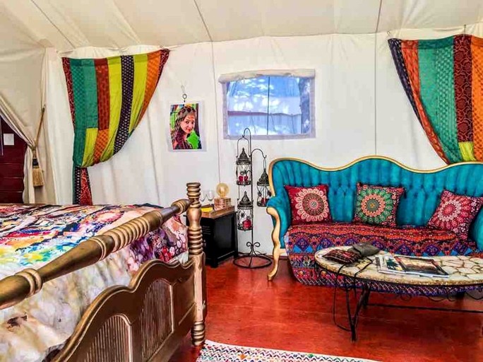 Safari Tents (United States of America, Irwin, Idaho)