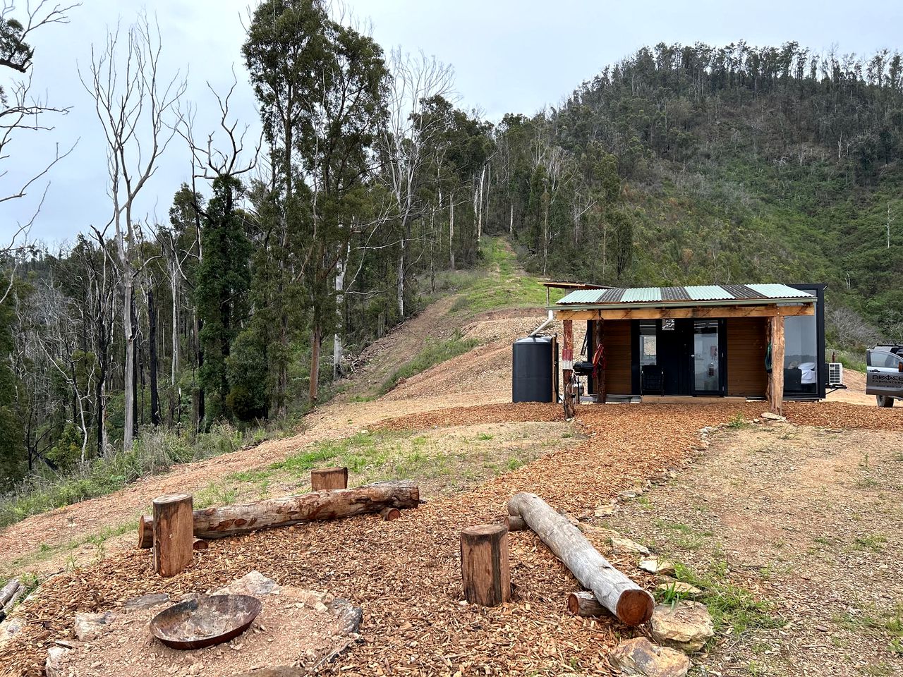 Elevated Tiny House with Spectacular Views in New South Wales, Australia