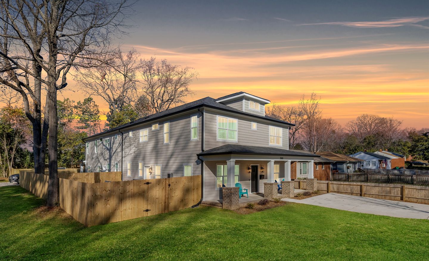 Luminous Urban Vacation Rental Haven near Catawba River in North Carolina
