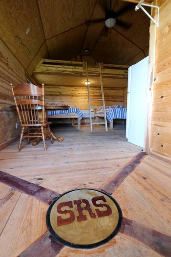 Vacation Rentals (United States of America, Mount Enterprise, Texas)