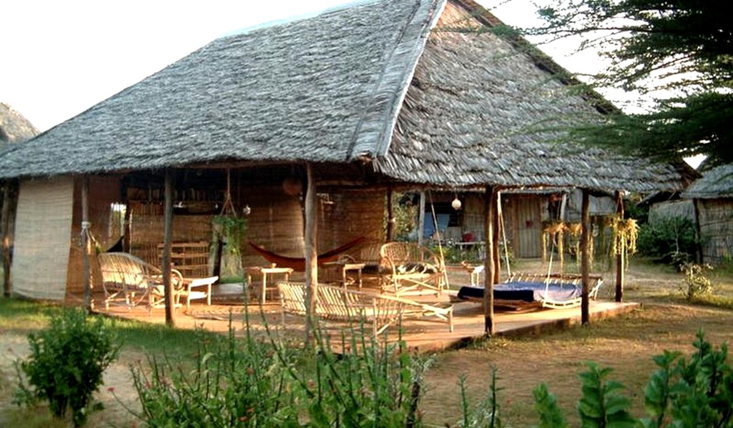 Huts (Manda Island, Lamu, Kenya)