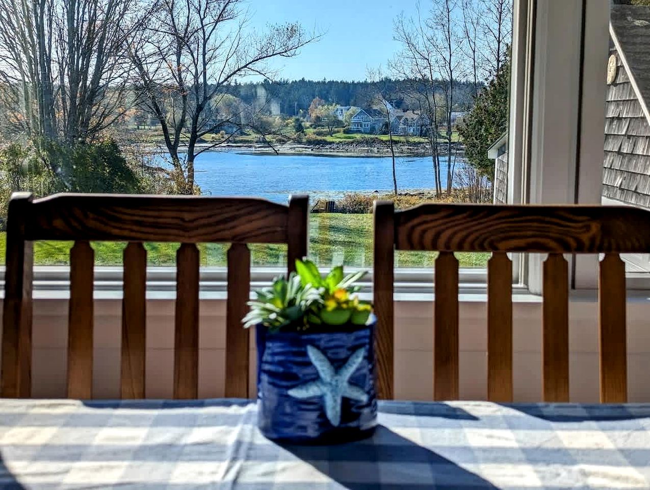 Cozy Waterfront Cottage with Private Beach and Fire Pit Near Gouldsboro, Maine