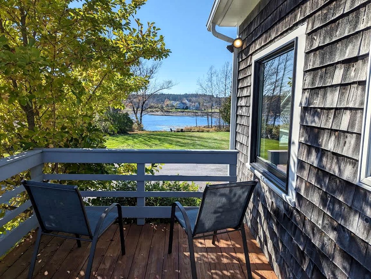 Cozy Waterfront Cottage with Private Beach and Fire Pit Near Gouldsboro, Maine