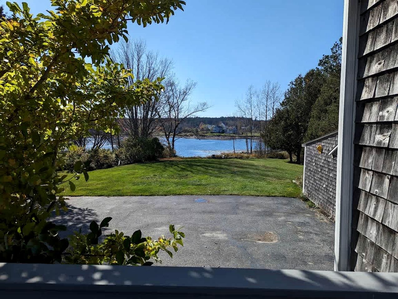 Cozy Waterfront Cottage with Private Beach and Fire Pit Near Gouldsboro, Maine