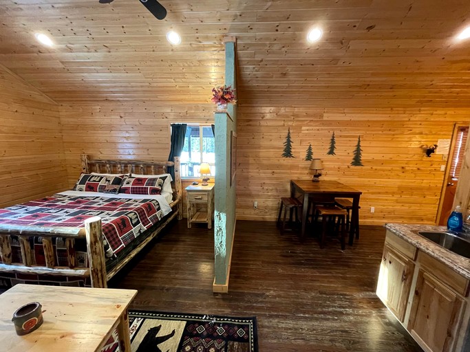 Vacation Rentals (United States of America, Childs, Montana)