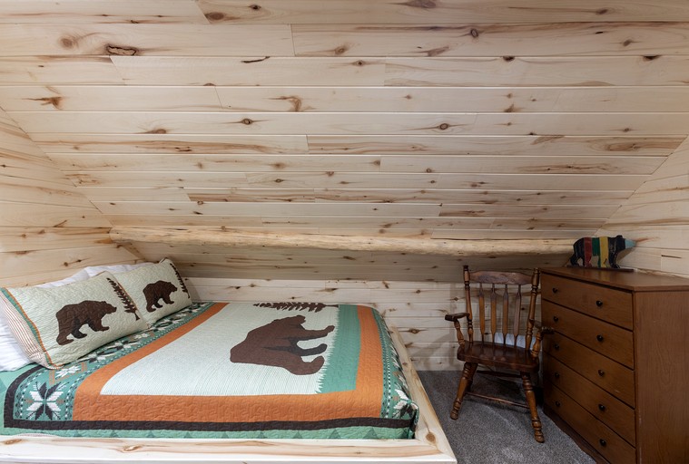 Log Cabins (United States of America, --, Idaho)