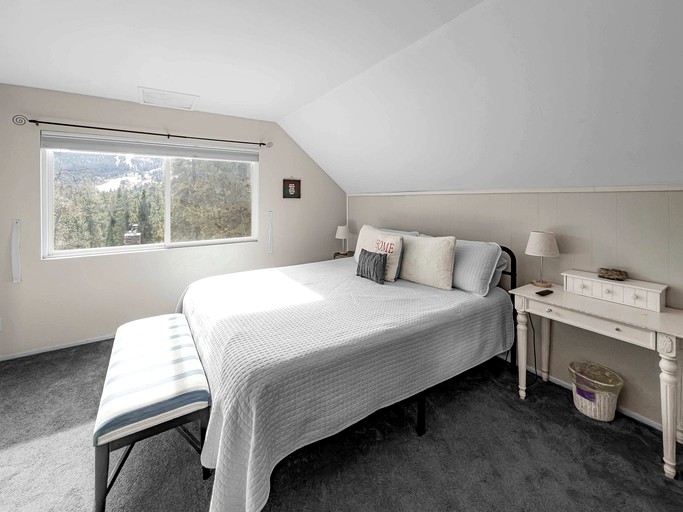 Cabins (United States of America, Big Bear, California)