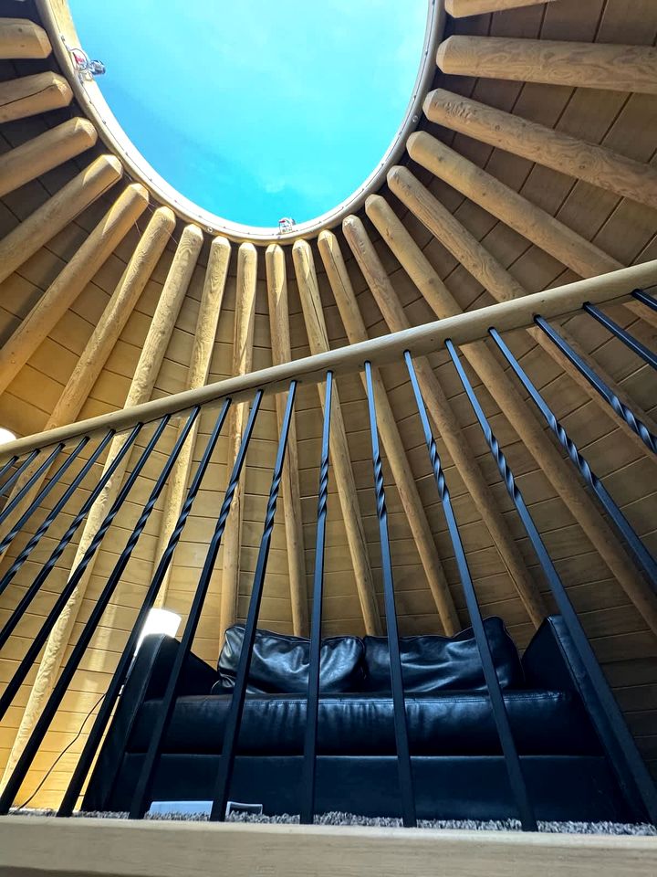 Luxurious Yurt-Cabin with Private Hot Tub Located Near Canyon Lake, Texas