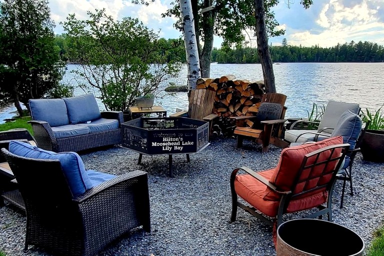 Cottages (United States of America, Lily Bay Township, Maine)