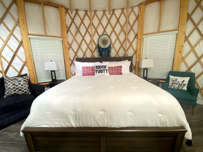 Yurts (United States of America, Livingston, Texas)