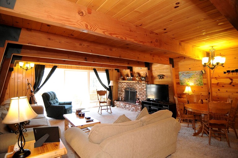 Cabins (United States of America, Big Bear Lake, California)
