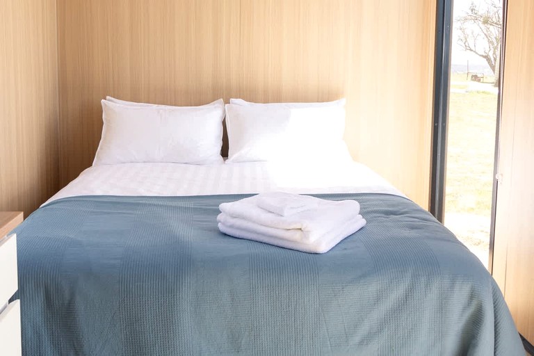 Vacation Rentals (Australia, --, --)