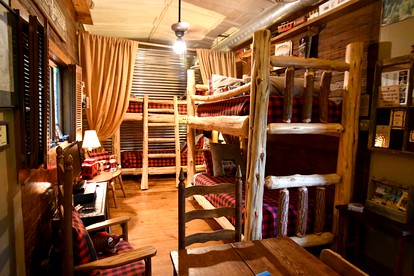 Cabooses (Glen Rose, Texas, United States)