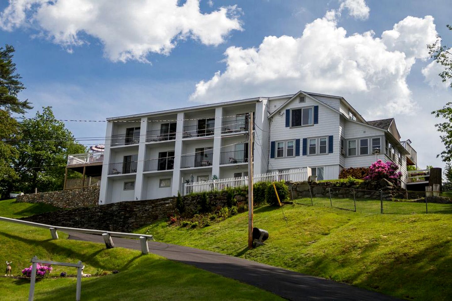 Nature Lodges (Gilford, New Hampshire, United States)