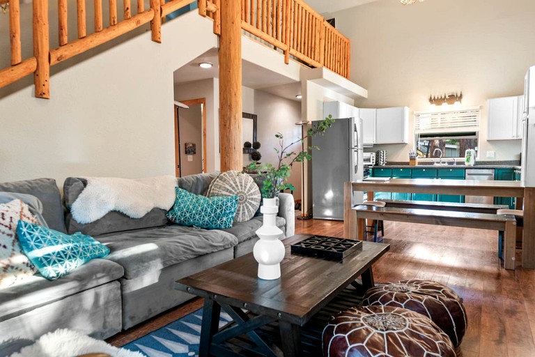 Cabins (United States of America, Big Bear, California)