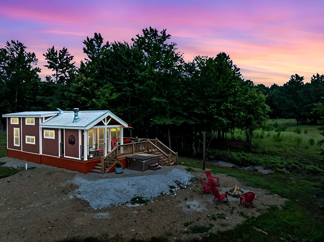 Breathtaking Cabin Nestled Amidst Trees and Barbecue Provided in Broken Bow, Oklahoma