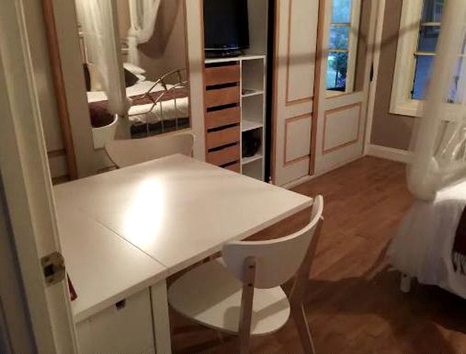 Vacation Rentals (Adelaide, South Australia, Australia)