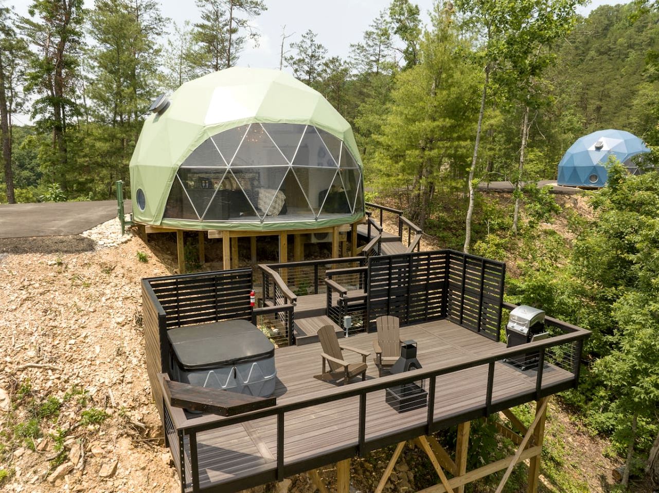 Romantic Dome Retreat Near Great Smoky Mountains, Tennessee