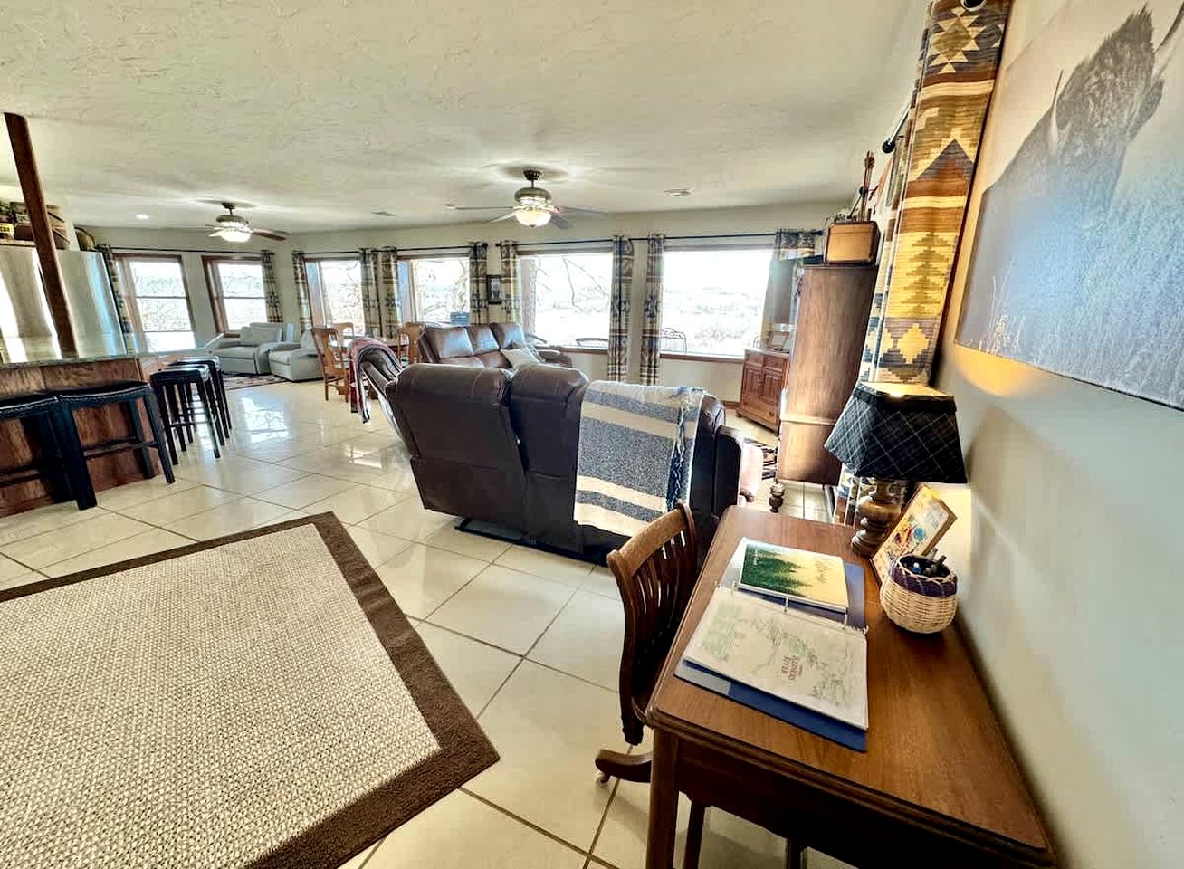 Secluded Riverfront Cabin with Bluff Views, Gated Privacy & Scenic Trail Access in Tahlequah, Oklahoma