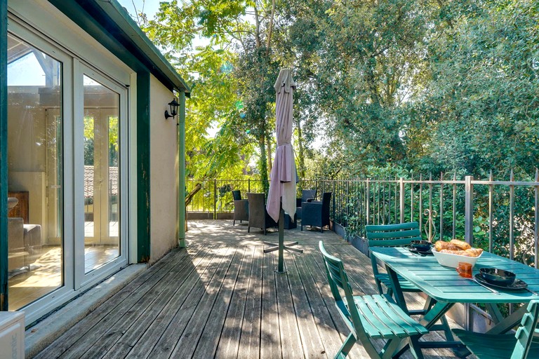 Cottages (France, Le Verdon-sur-Mer, Nouvelle-Aquitaine)