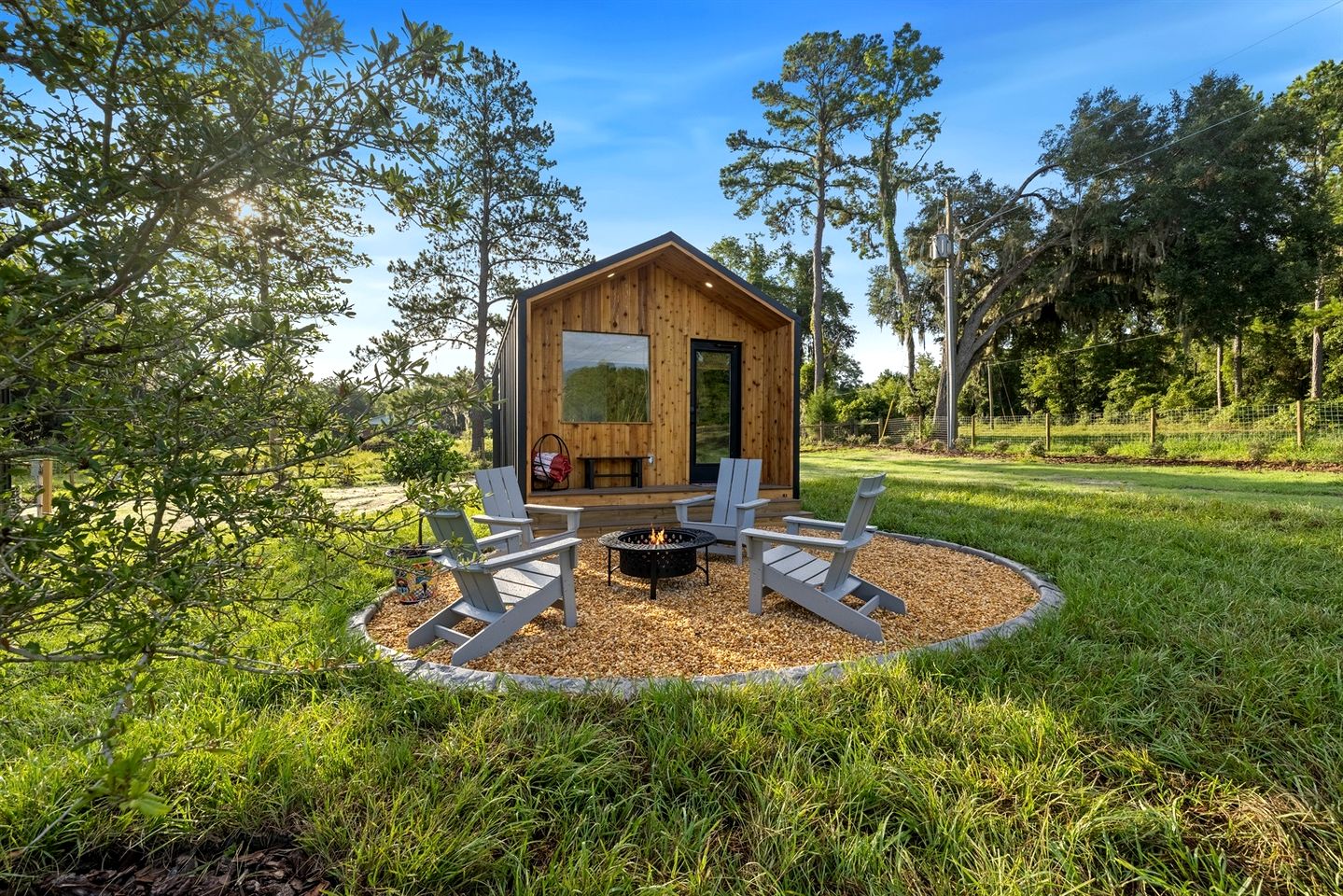Relaxing and Fully Equipped Cabin in Lake City, Florida, near Ichetucknee Springs State Park