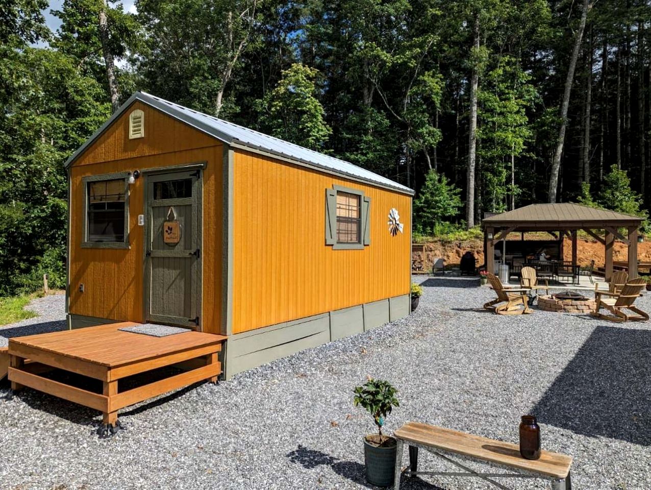 Cozy Cabin in the Great Smoky Mountain Region That Provides Serenity Near Sylva North Carolina