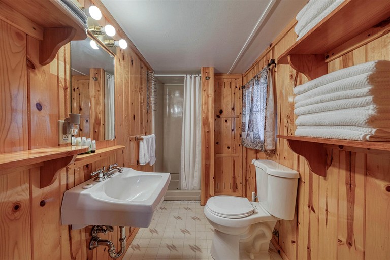 Log Cabins (United States of America, Ashton, Idaho)