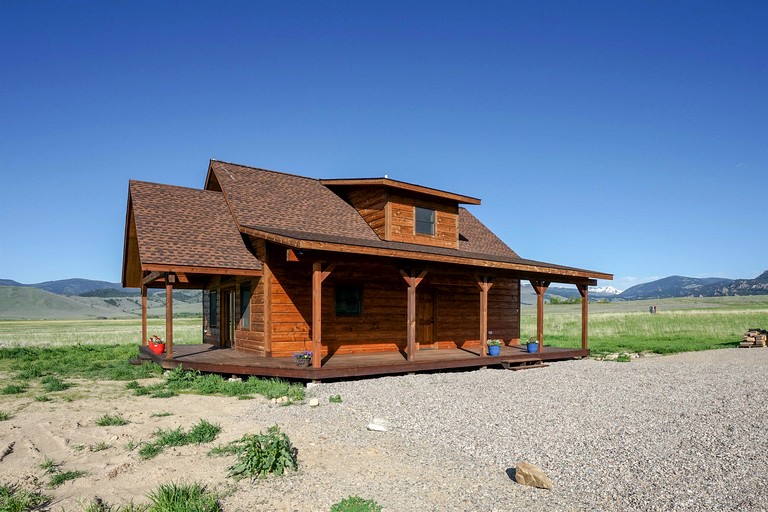 Cabins (United States of America, Ennis, Montana)