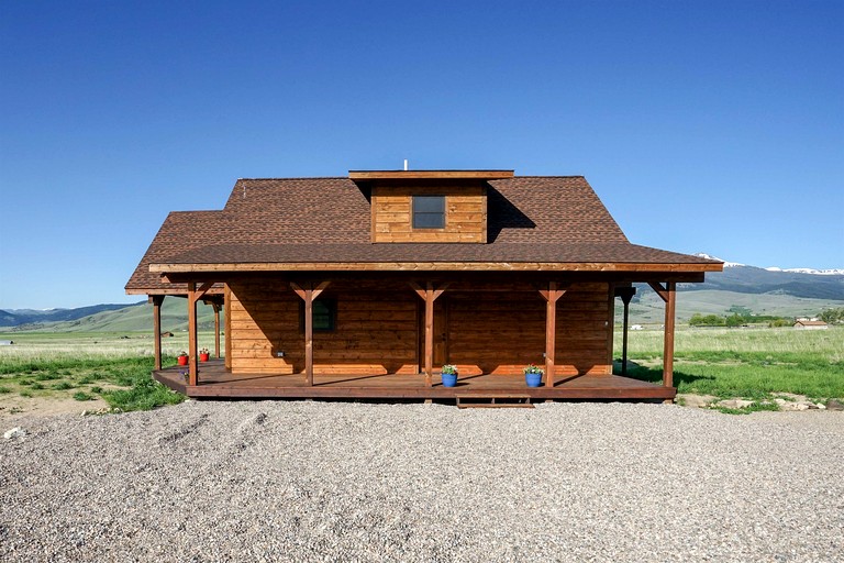 Cabins (United States of America, Ennis, Montana)