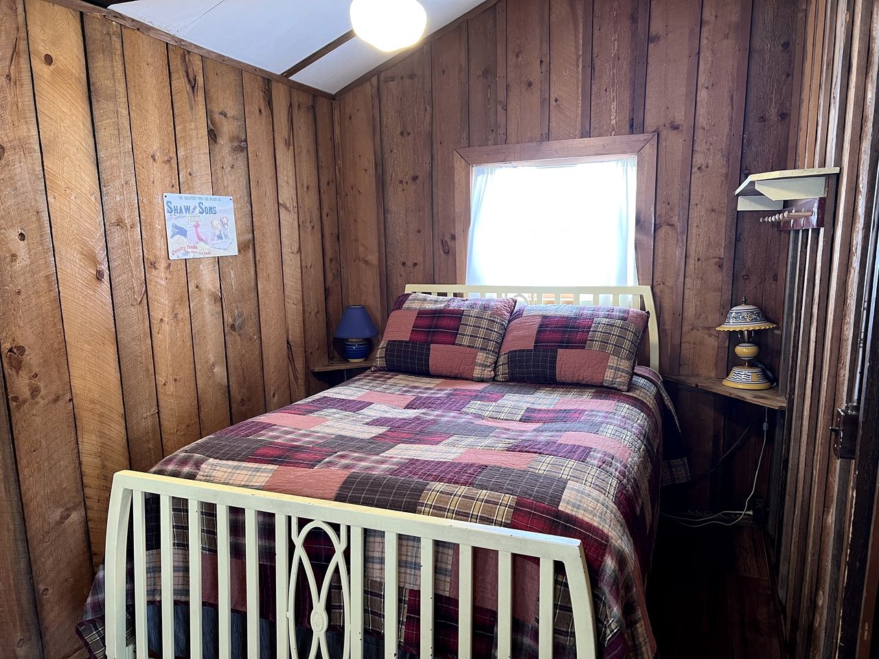 Peaceful Cabin near Medicine Bow-Routt National Forest in Clark, Colorado