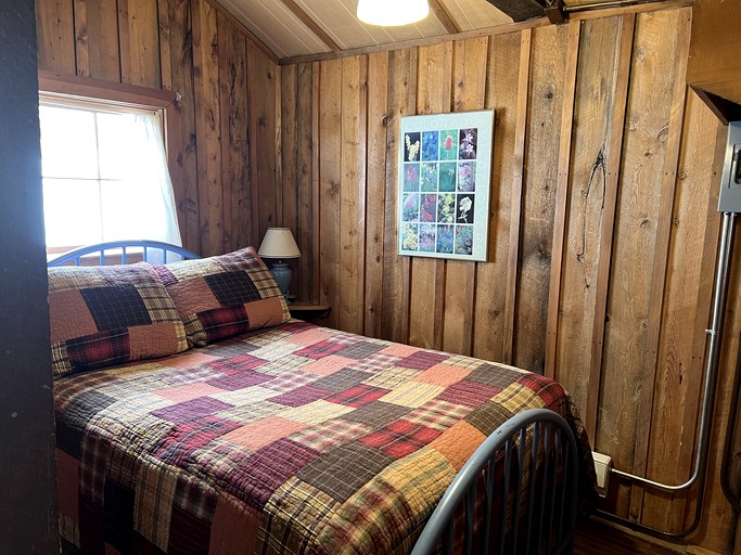 Cabins (United States of America, Columbine, Colorado)