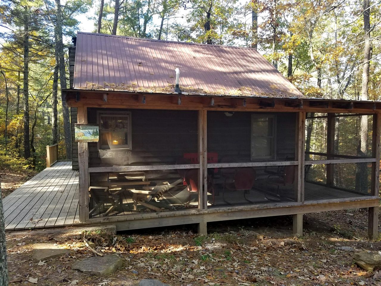 Rustic, Pet Friendly Cabin in Lakemont, Georgia, near Tallulah Gorge State Park