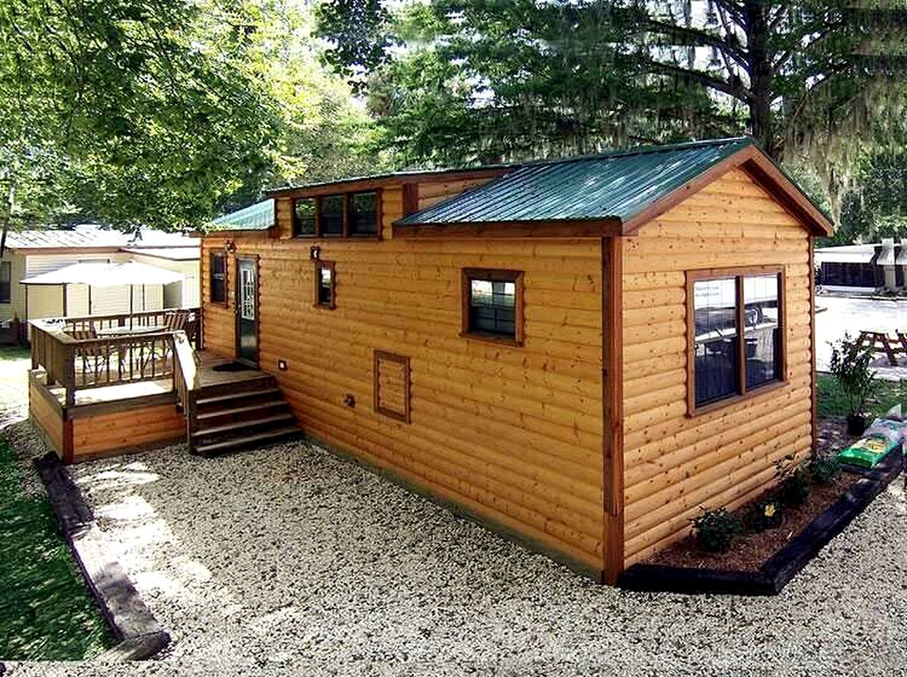 Four Person Cabin with Lofted Interior in Inverness, Florida