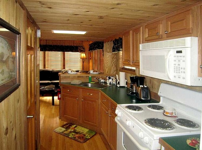 Cabins (United States of America, Inverness, Florida)