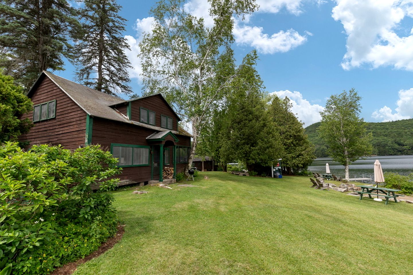Cabins (United States of America, Lyme, New Hampshire)