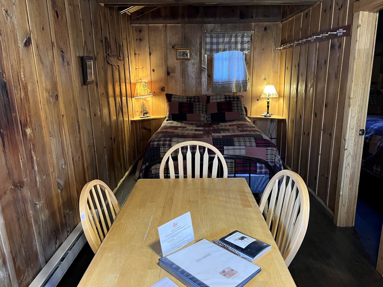 Charming Cabin Rental near Hot Springs in Howelsen Hill Ski Area, Colorado