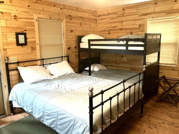 Cabins (United States of America, Grayling , Michigan)