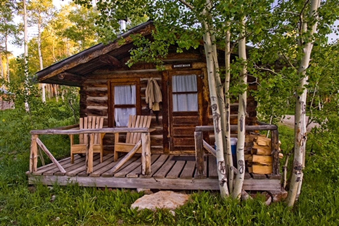 Cabins (United States of America, Columbine, Colorado)