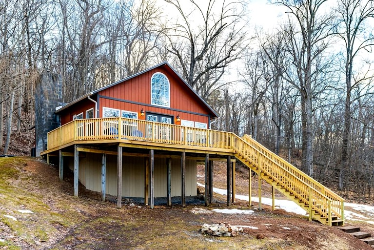 Cabins (United States of America, Hedgesville, West Virginia)