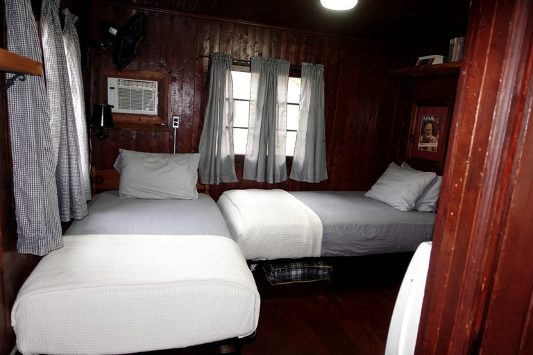 Cabins (United States of America, Cadillac, Michigan)