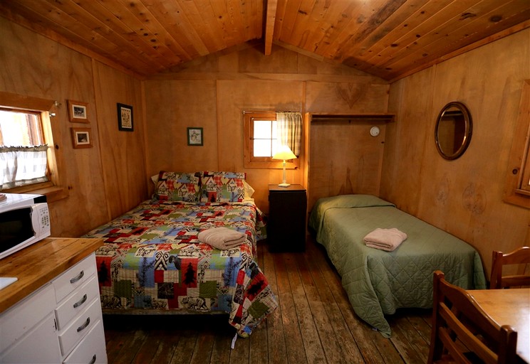 Cabins (United States of America, Columbine, Colorado)