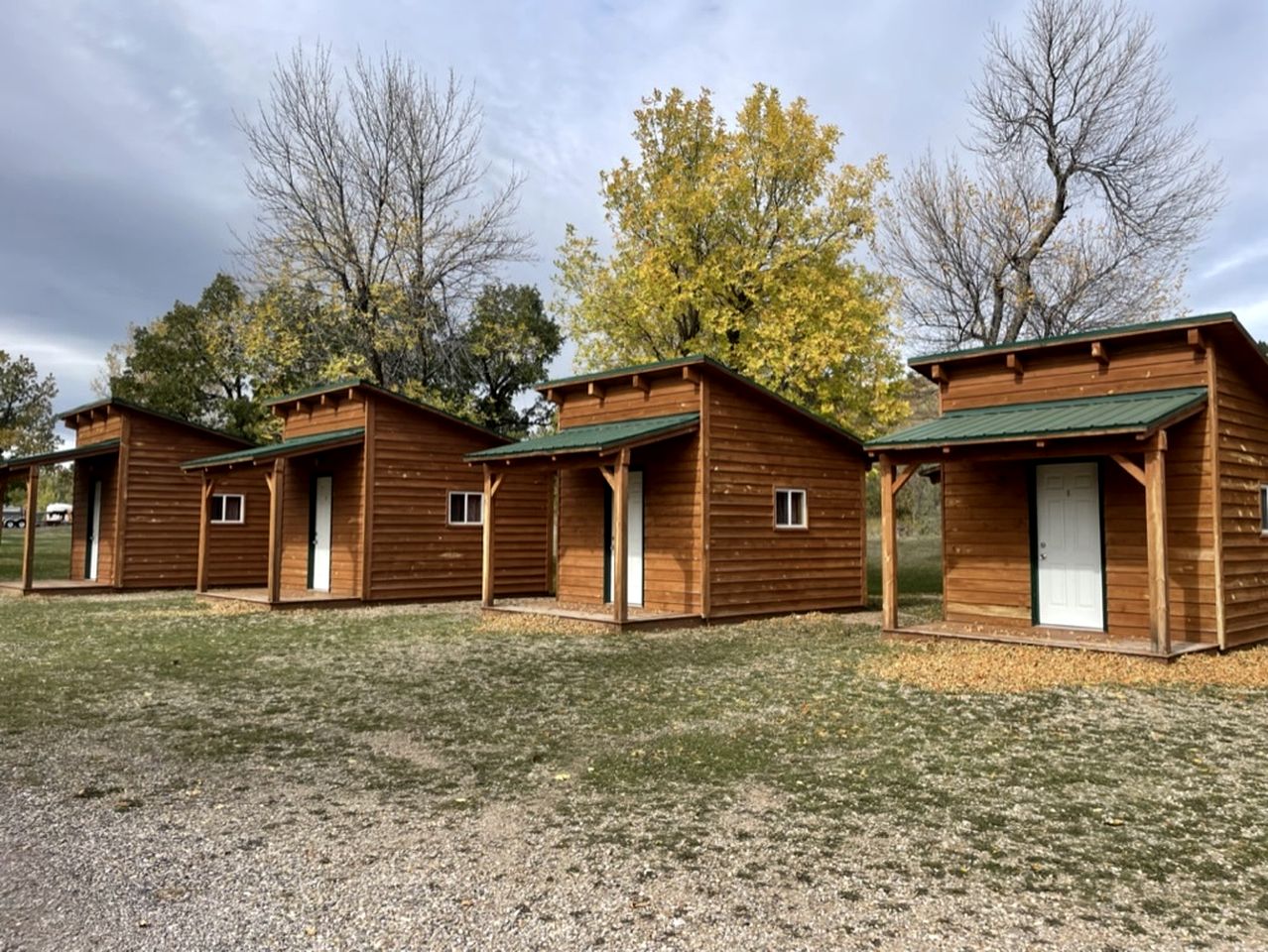 Amazing Cabin with Bunks for an Unforgettable Outdoor Escape in Sturgis, South Dakota