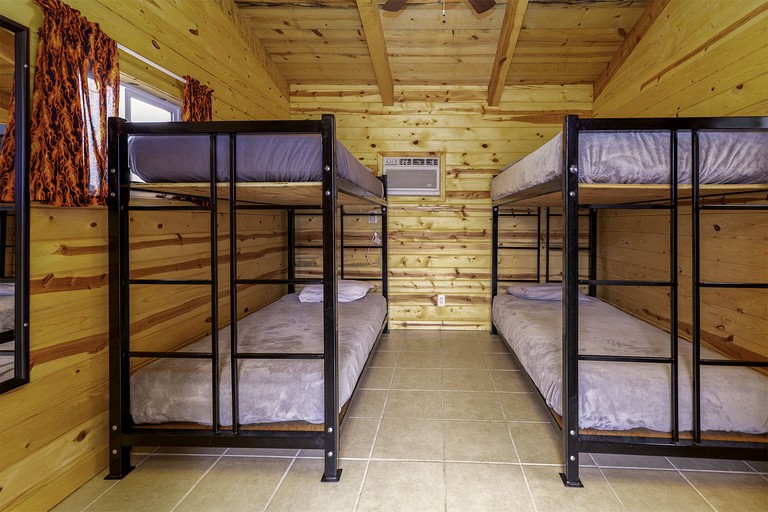 Cabins (United States of America, Sturgis, South Dakota)