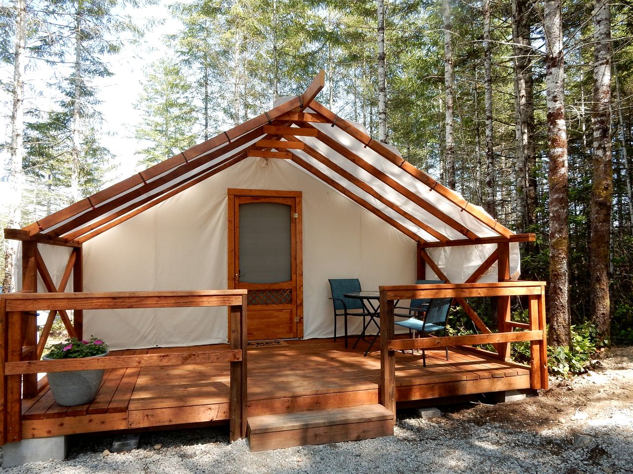 Safari Tents (United States of America, Belfair, Washington)