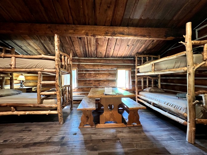 Cabins (United States of America, Columbine, Colorado)